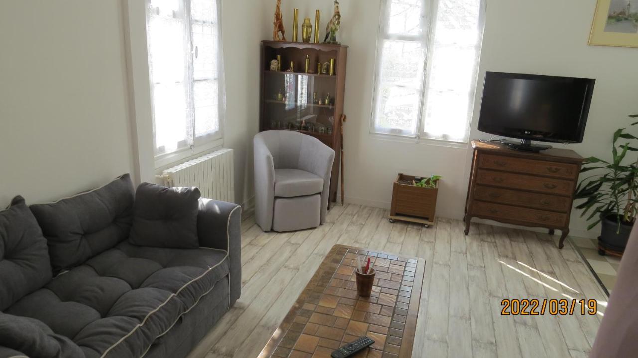 Le Tilleul Holiday home Sainte-Genevieve-les-Gasny